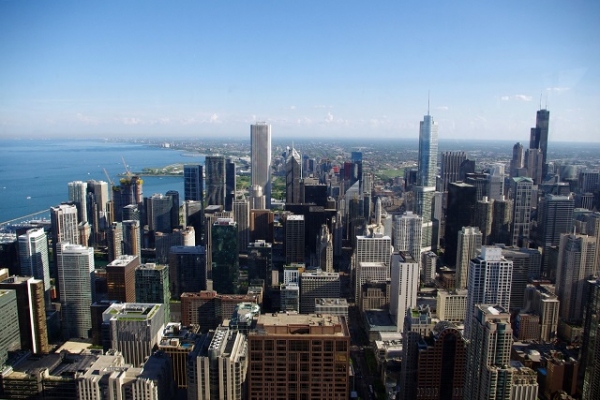 미시건 호수와 시카고의 초고층 건물들