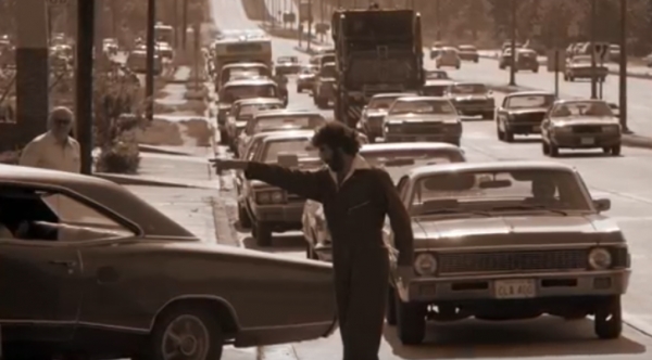 1970년대 석유파동이 스태그플레이션이 낳은 미국 도로의 한 장면. 사진: 필라델피아 연준