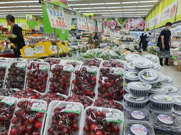 한국은행이 24일 발표한 ‘소비자동향조사’에 따르면 6월 소비자심리지수(CCSI)는 110.3으로 5월보다 5.1포인트 높아졌다. 사진=이코노미21